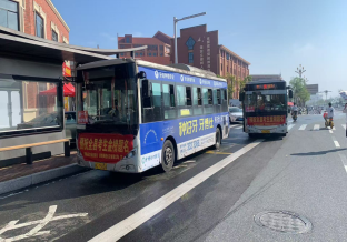 护送赶考路 情暖学子心（6.9）(2)476.png